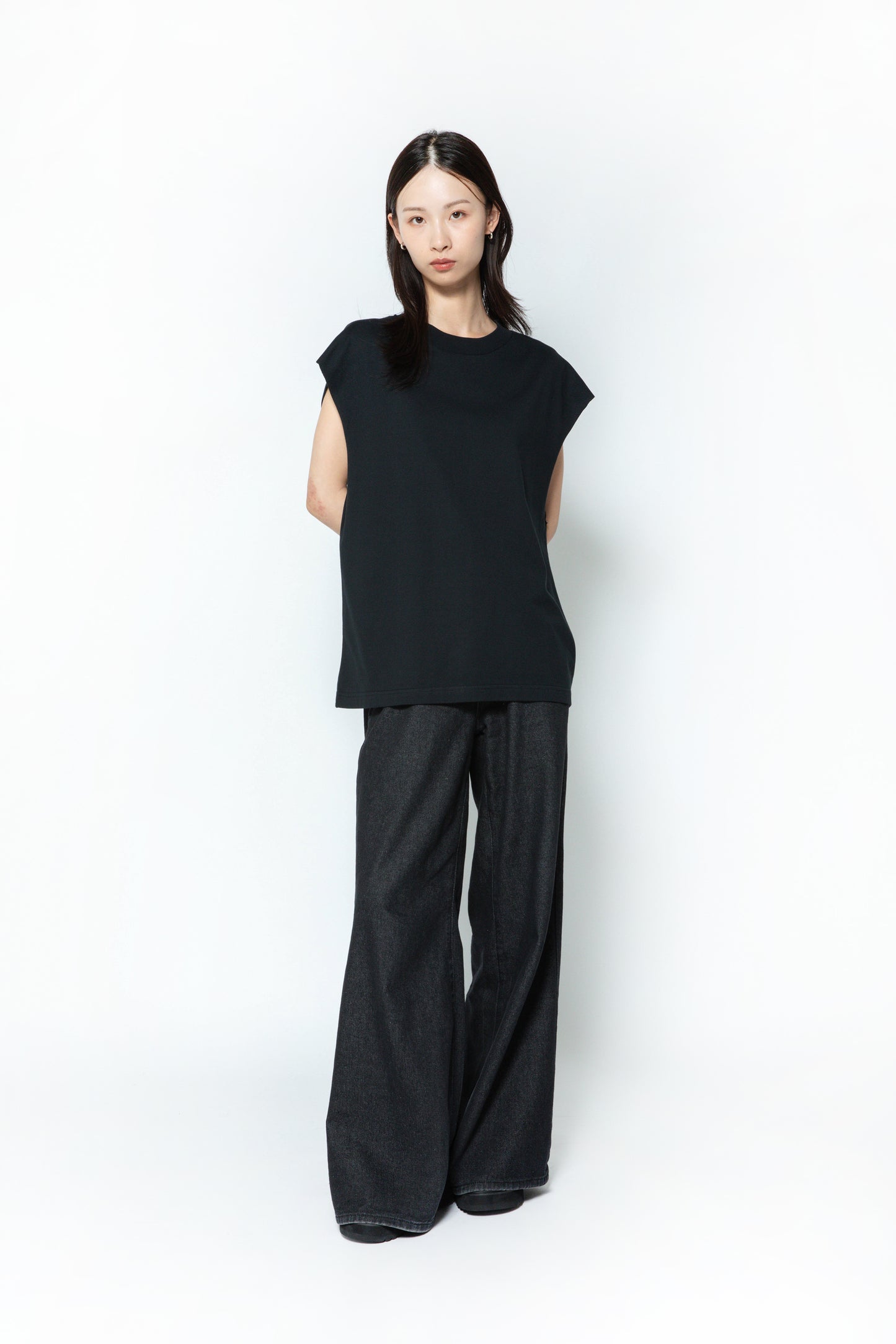 [PRE-ORDER] CDL Atelier Sleeveless Tee