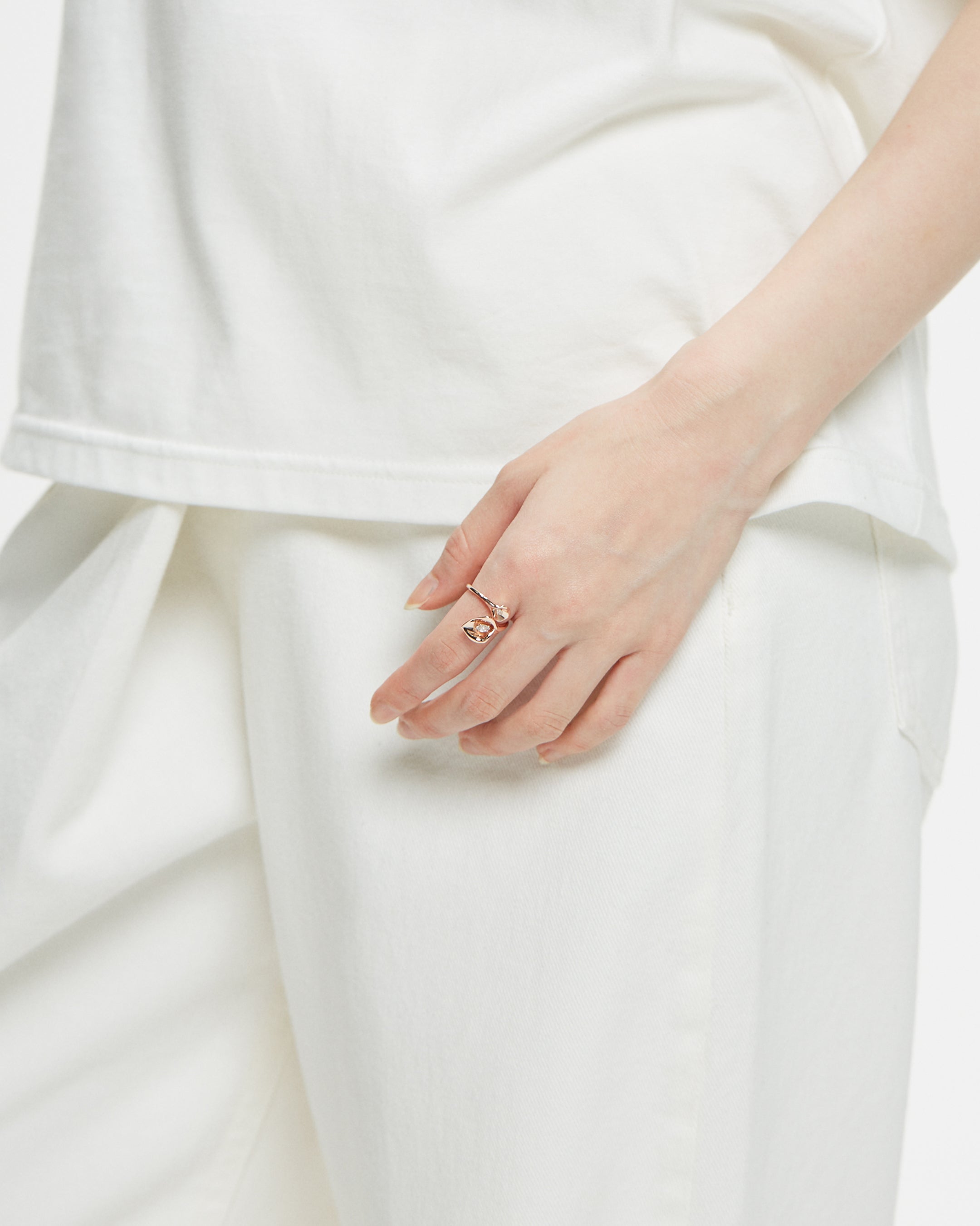 PRE-ORDER] CDL Calla Lily Ring – CDL TOKYO