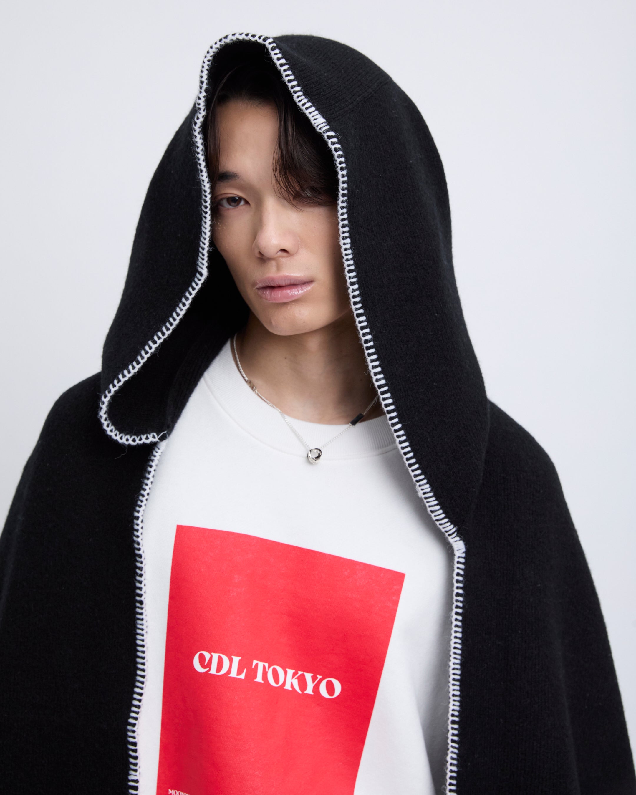 CDL Hooded Scarf – CDL TOKYO